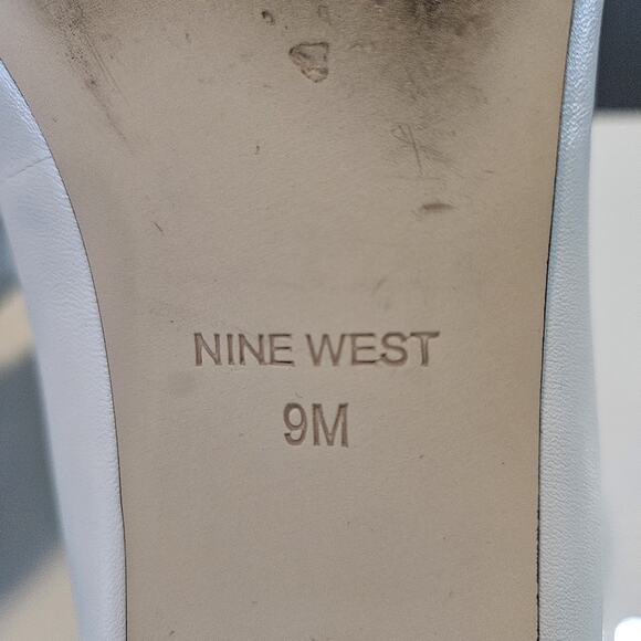 Nine West Womens 9M Flats Loafers Pointed Toe Cream Ivory Leather Upper - Picture 10 of 10